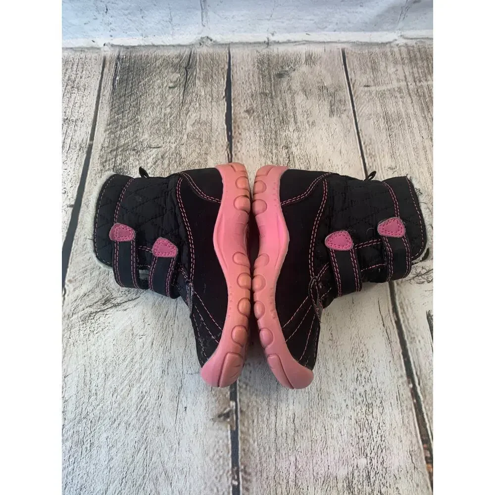 CARTER’S Girl’s Child O Mine Snow/Rain/Winter Boots / Size: 8